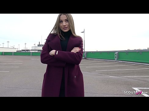 ❤️ SAKSALAINEN PARTIOLAINEN ON UNELMA KOSKETTAA STEELE, PARKKIPAIKALLA TELLTALE JA SEKSIKÄS RAHAA VARTEN Pornovideo at us ❤